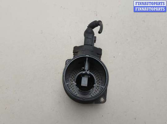 Датчик расхода воздуха (ДМРВ) на Audi A4 (8E/8H, B6)