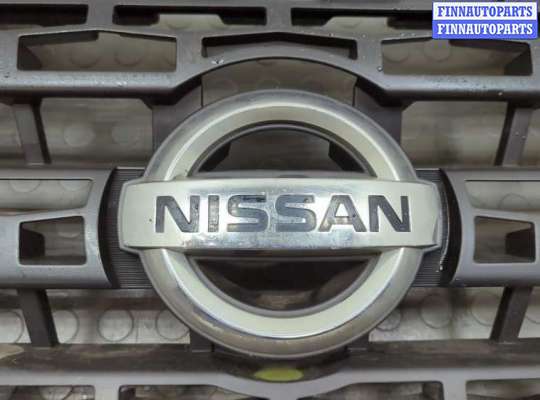 купить Решетка радиатора на Nissan NV400 2010-2024