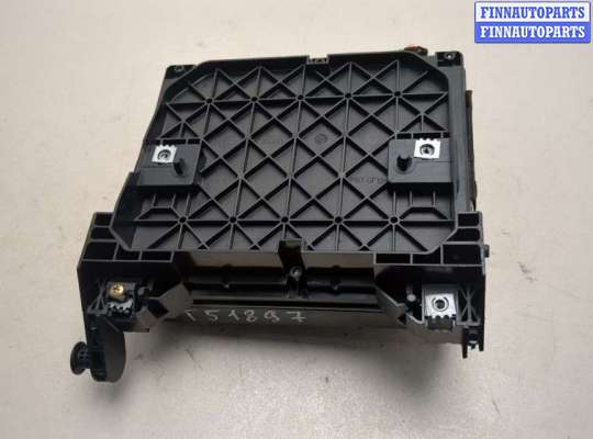 купить Блок предохранителей на Ford Galaxy 2000-2006