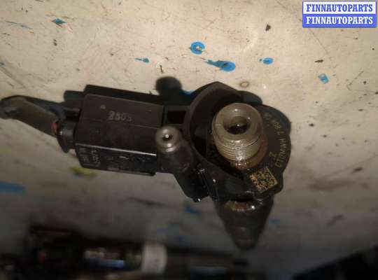 купить Форсунка топливная на BMW 3 E90, E91, E92, E93 2005-2012