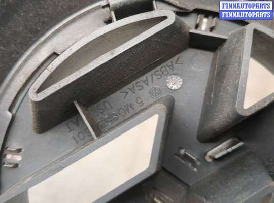 купить Решетка радиатора на Volkswagen Passat 6 2005-2010