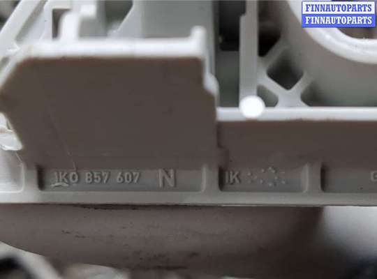 купить Ручка потолка салона на Volkswagen Tiguan 2011-2016