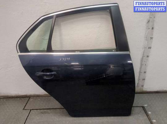 Дверь боковая на Volkswagen Jetta V (1K)