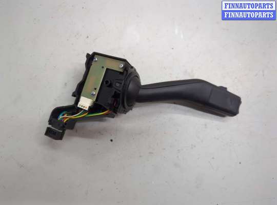 купить Переключатель поворотов на Volkswagen Golf 5 2003-2009