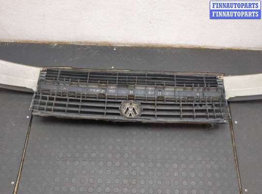 купить Решетка радиатора на Volkswagen Transporter 4 1991-2003