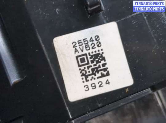 купить Переключатель поворотов на Nissan Primera P12 2002-2008