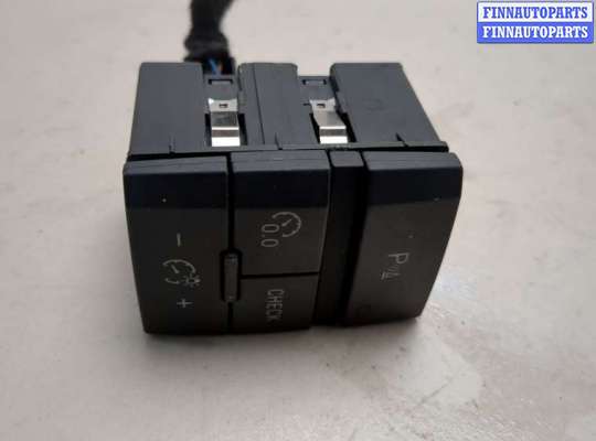 Кнопка круиз контроля AU1694487 на Audi Q7 2005-2015