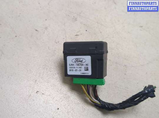 купить Блок управления обогревом сидений на Ford Escape 2012-2015