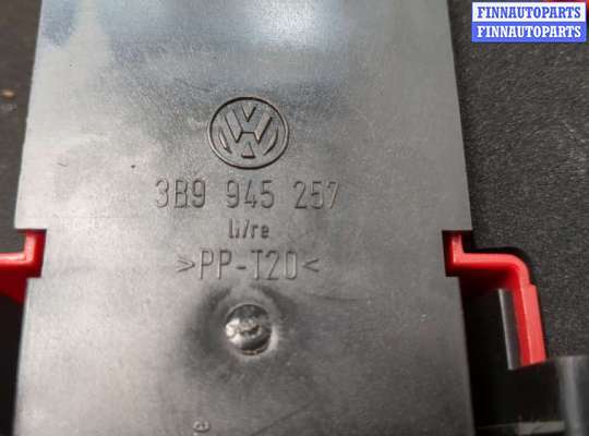 купить Фонарь (задний) на Volkswagen Passat 5 1996-2001