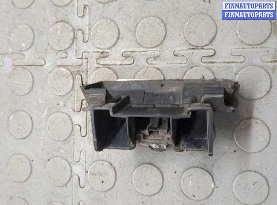 купить Кнопка открывания багажника с крышки на Citroen C4 Grand Picasso 2006-2013