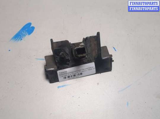 купить Кнопка открывания багажника с крышки на Citroen C4 Grand Picasso 2006-2013