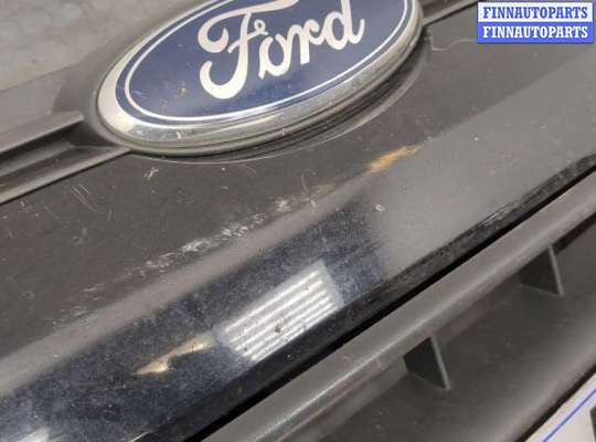 купить Заглушка (решётка) бампера на Ford Fiesta 2008-2013