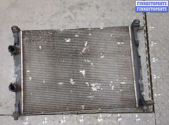 купить Радиатор охлаждения двигателя на Renault Megane 2 2002-2009