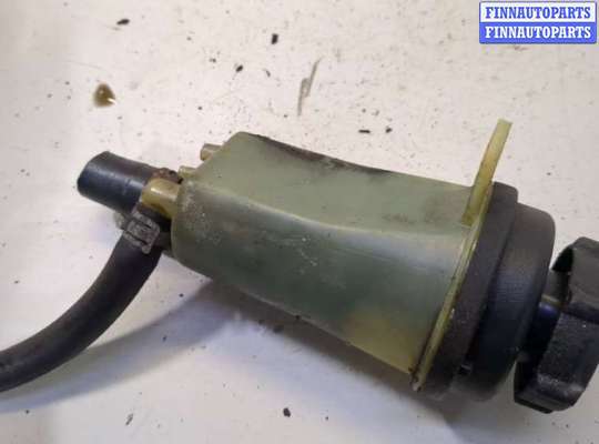 купить Бачок гидроусилителя на Ford Focus 2 2005-2008