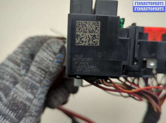 купить Блок предохранителей на Volkswagen Jetta 7 2018-2024