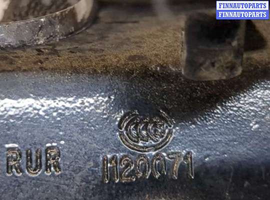 купить Петля двери на Chevrolet Tahoe 2006-2014