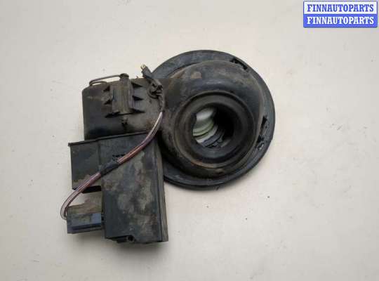 купить Лючок бензобака на Ford C-Max 2002-2010