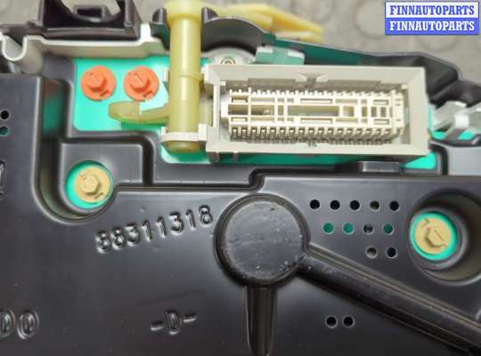 купить Щиток приборов (приборная панель) на Opel Zafira A 1999-2005