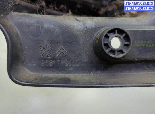 купить Фонарь (задний) на Citroen C3 picasso 2009-2017