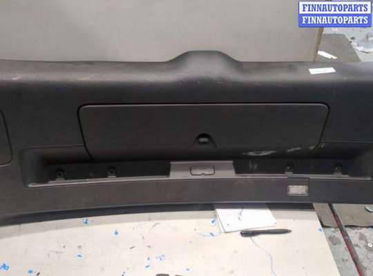 купить Обшивка крышки (двери) багажника на Audi Q7 2005-2015