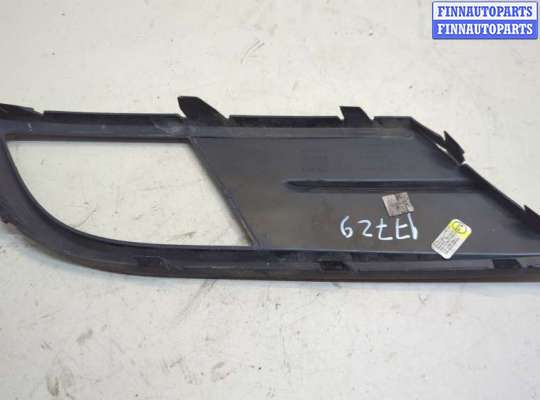 купить Заглушка (решётка) бампера на Volkswagen Jetta 6 2010-2018