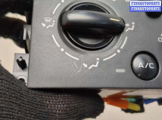 купить Переключатель отопителя (печки) на Peugeot 207 2006-2015