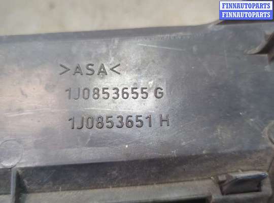 купить Решетка радиатора на Volkswagen Golf 4 1997-2005