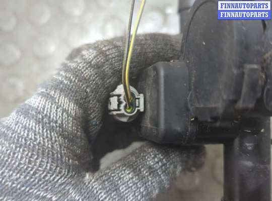 купить Кран отопителя (печки) на Volkswagen Touareg 2010-2014