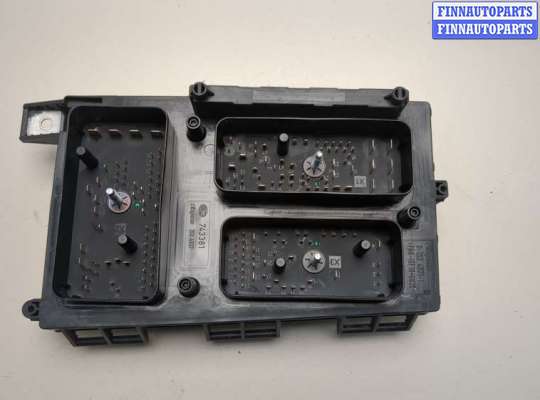 купить Блок предохранителей на Opel Astra H 2004-2010