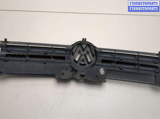 купить Решетка радиатора на Volkswagen Golf 4 1997-2006