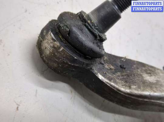 Рычаг подвески на Audi A8 (D3, 4E)