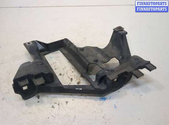 купить Кронштейн фары на BMW X5 E53 2000-2006