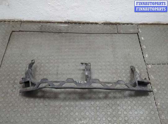 Кронштейн бампера VG2678782 на Volkswagen Passat 5 2000-2005