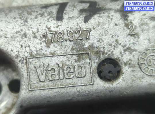 купить Механизм стеклоочистителя (трапеция дворников) на Audi Q7 2005-2015