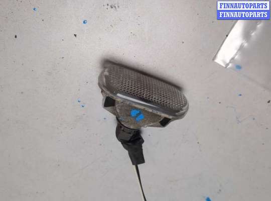 Повторитель поворотов NS971898 на Nissan Note E11 2005-2013