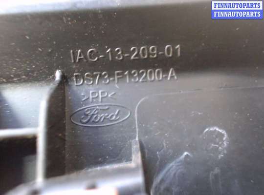 Накладка декоративная (на порог) на Ford Mondeo V