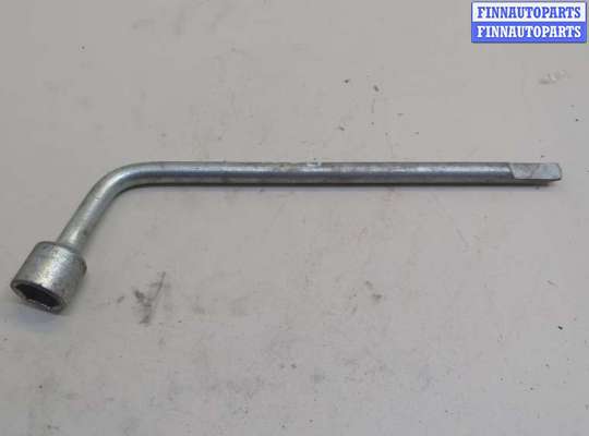 купить Ключ балонный на Toyota Highlander 1 2001-2007