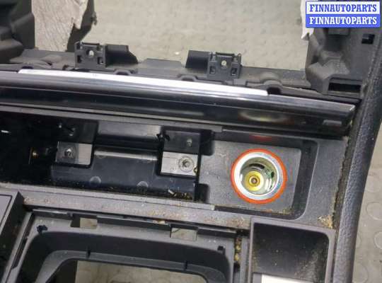 купить Консоль салона (кулисная часть) на Volkswagen Passat 7 2010-2015 Европа