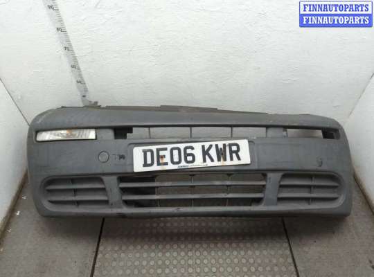 Бампер RN1567677 на Opel Vivaro 2001-2014