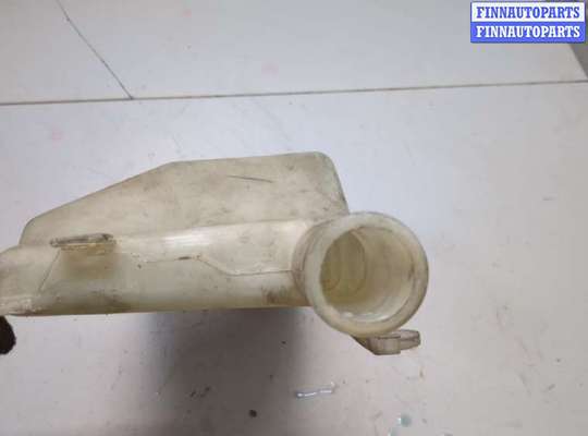 купить Бачок расширительный на Toyota Land Cruiser (100) - 1998-2007