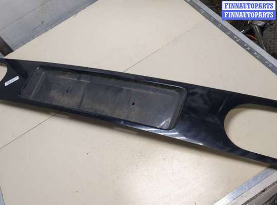 купить Накладка под номер (бленда) на Volkswagen Sharan 2000-2010