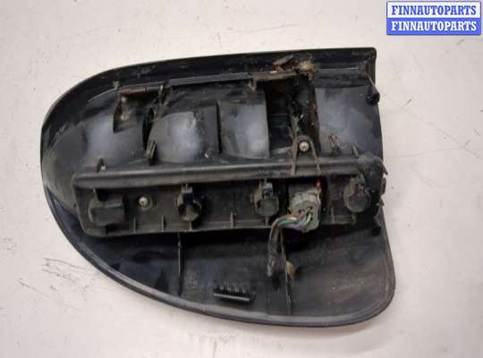 купить Фонарь (задний) на Chrysler Voyager 1995-2000
