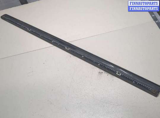 купить Молдинг двери на Volkswagen Passat 7 2010-2015 Европа