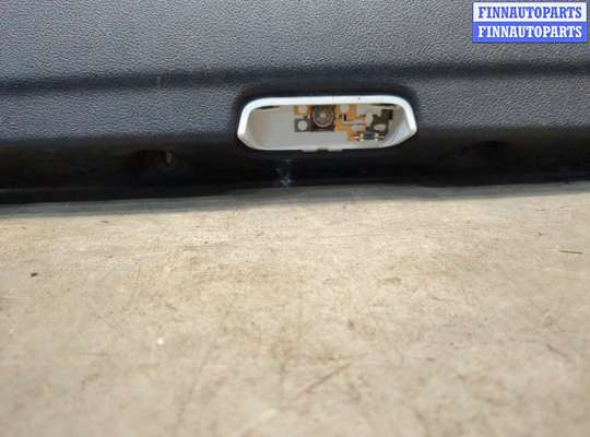 купить Дверная карта (Обшивка двери) на Volkswagen Passat 6 2005-2010