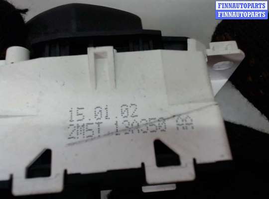 купить Кнопка аварийки на Ford Focus 1 1998-2004