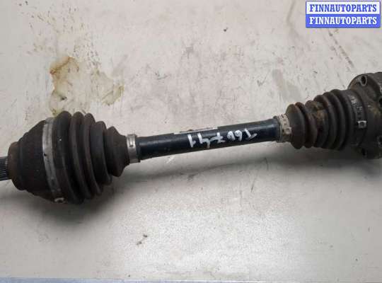 Полуось (приводной вал, шрус) VG2720040 на Volkswagen Caddy 2004-2015