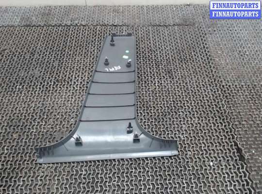 купить Обшивка центральной стойки на Ford Focus 2 2005-2008