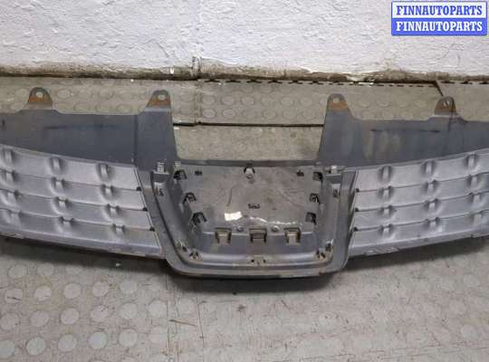купить Решетка радиатора на Nissan Qashqai 2006-2013