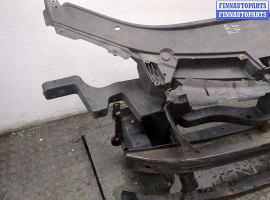 купить Рамка передняя (телевизор) на Volkswagen Passat 6 2005-2010