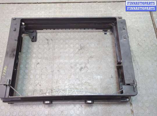 Купить Кронштейн радиатора на BMW 7 F01 2008-2015 Кронштейн радиатора BM3516494 на BMW 7 F01 2008-2015